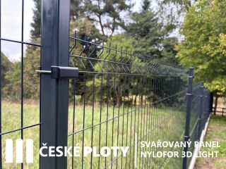 ✨ SVAŘOVANÝ PANEL NYLOFOR 3D LIGHT ✨ Tentokrát jsme realizovali oplocení NYLOFOR 3D LIGHT v antracitové barvě - a to...